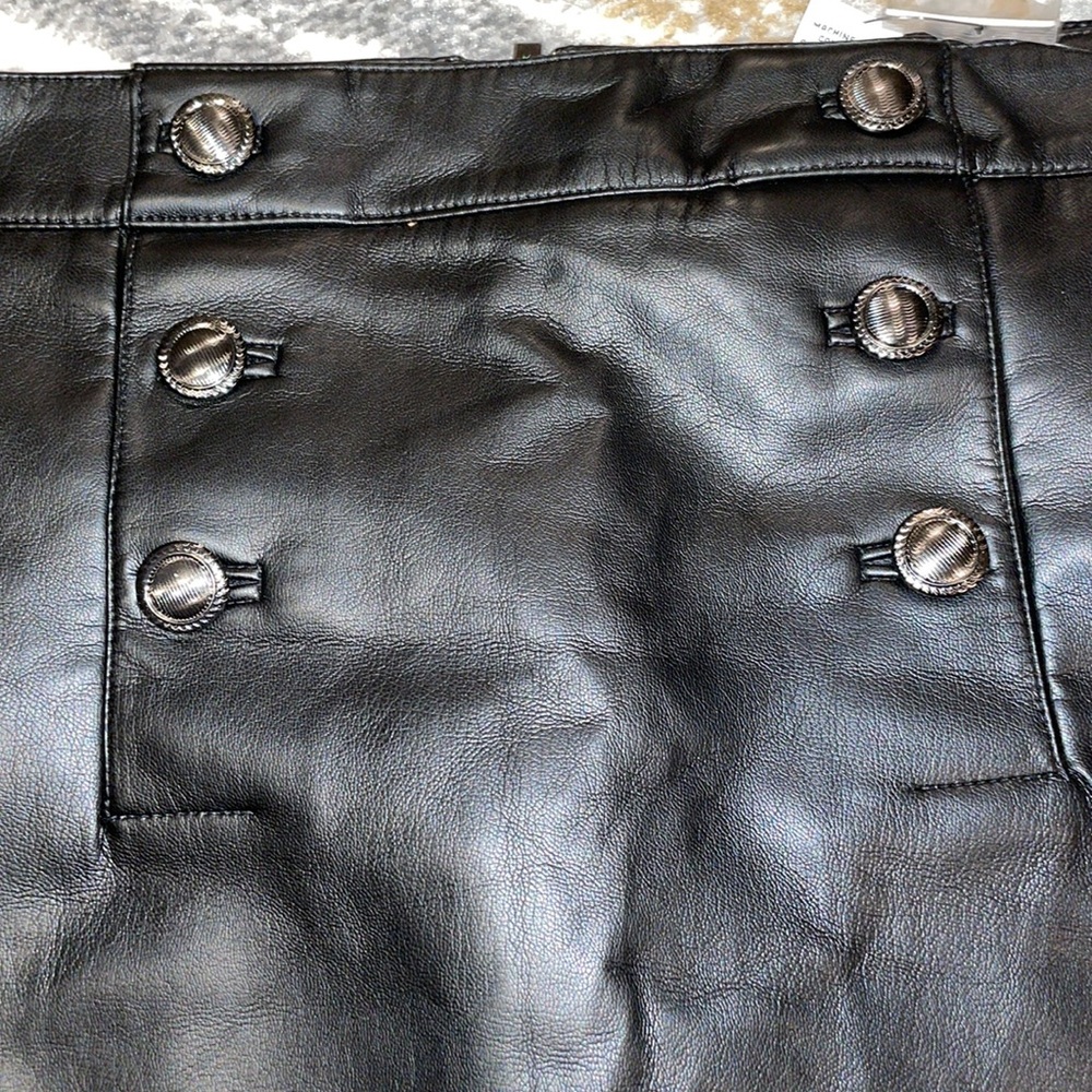 CARMEN MARC VALVO FOX LEATHER SKIRT - Picture 2 of 8